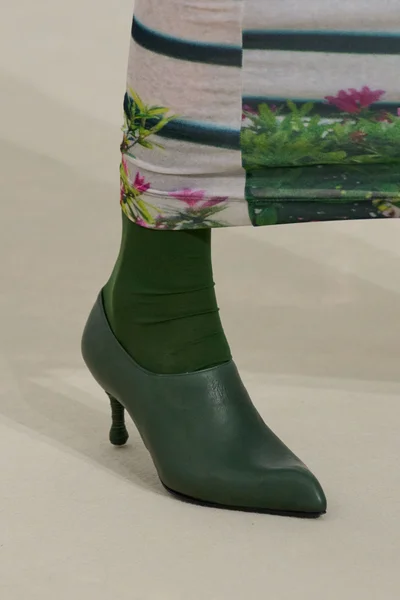 Look 143